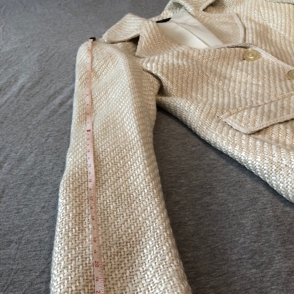 Kawaii Off-white Vintage Blazer with Lace lining - Picture 7 of 7